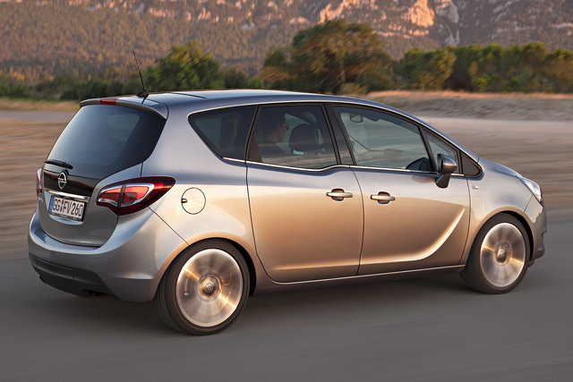 opel meriva restyling 04