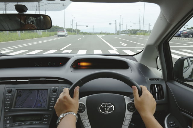 toyota evitamento pedoni 10