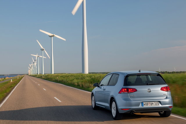 volkswagen golf tdi bluemotion 05