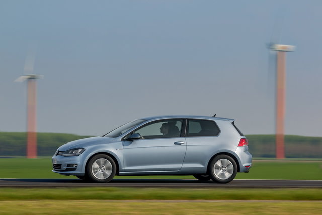 volkswagen golf tdi bluemotion 06