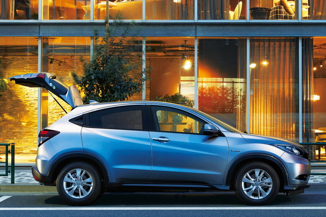 honda vezel 2013 03 0