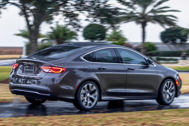 chrysler 200 2015 27