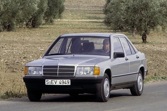 mercedes 190 w201 19