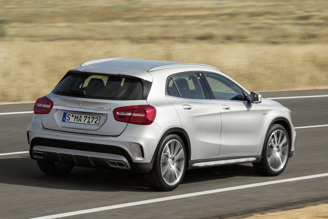 mercedes gla 45 amg 09