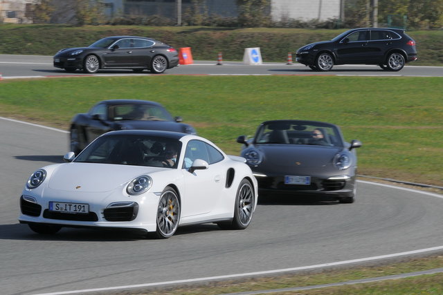 prova porsche balocco 18