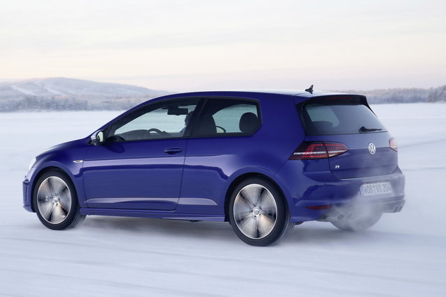 volkswagen golf r 2014 07 0