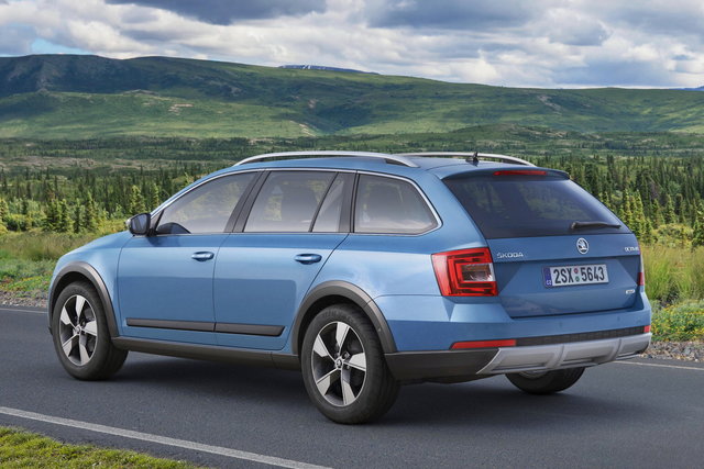 skoda octavia skout 1