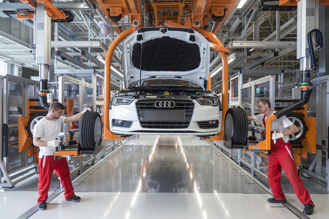 fabbrica audi 4