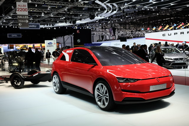 italdesign giugiaro clipper 05