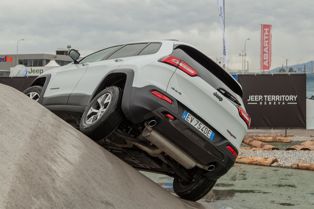 jeep cherokee 6