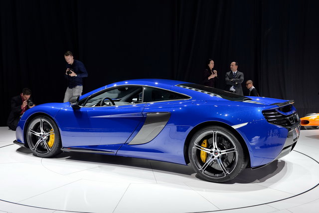 mclaren 650s ginevra 02