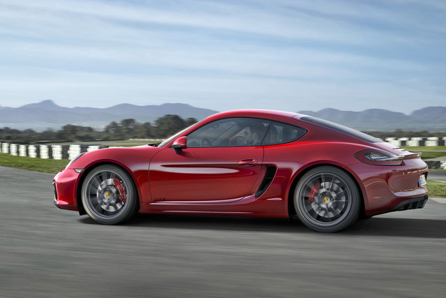 porsche cayman gts 5