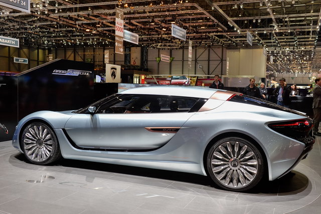 quant e sportlimousine ginevra 2014 2
