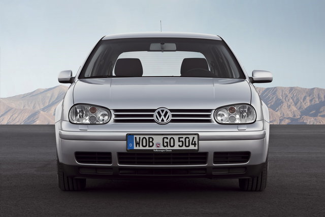 volkswagen golf storia 07