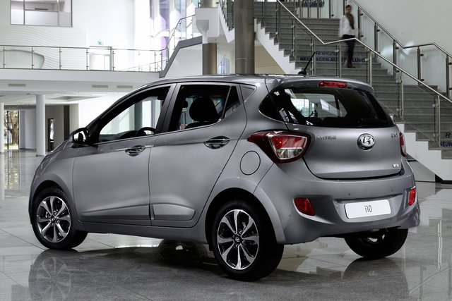 hyundai i10 2013 02