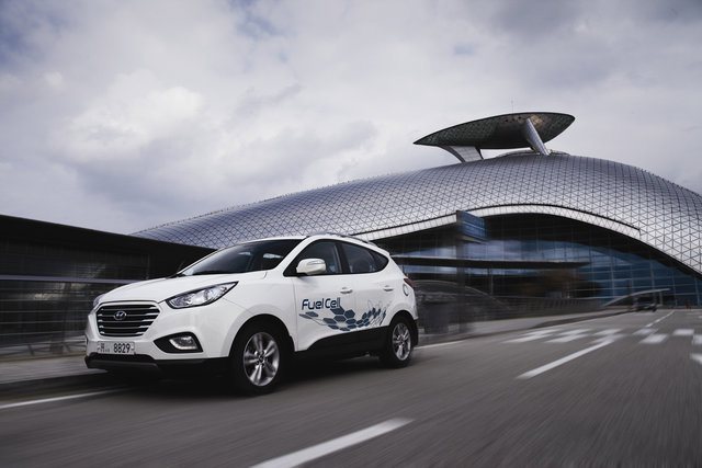 hyundai ix35 fuel cell idrogeno 05