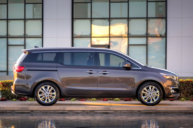 kia sedona 2014 18