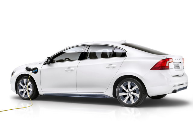 volvo s60l pphev ibrida 09