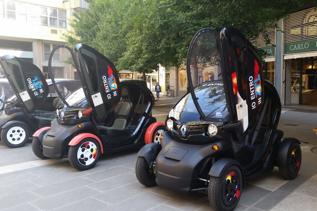renault car sharing arezzo 05