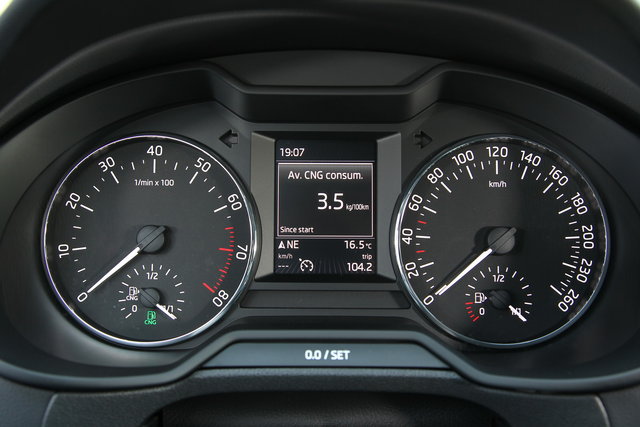 skoda g tec metano 03