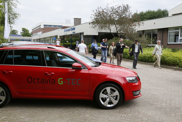 skoda g tec metano 05