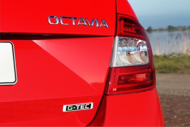 skoda g tec metano 06