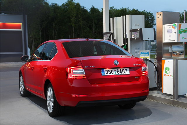 skoda g tec metano 07