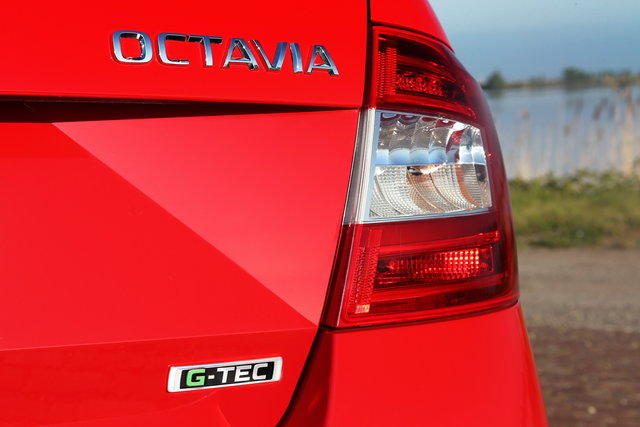 skoda octavia g tec metano 2