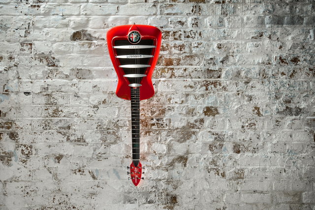chitarra harrison alfa romeo 5