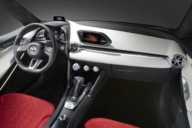 mazda hazumi interni
