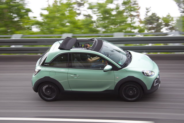 opel adam rocks 291967