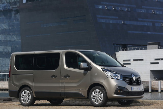 renault traffic 2014 15