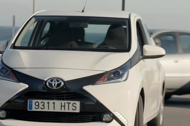 toyota aygo video candid camera 2