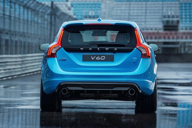 volvo v60 polester 15