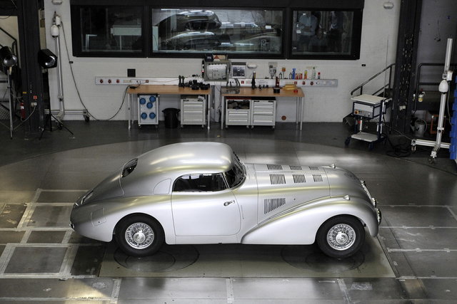 mercedes 540k streamliner 11