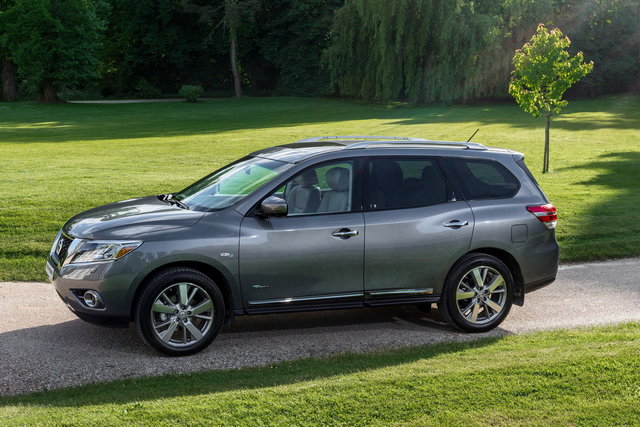nissan pathfinder russia 06