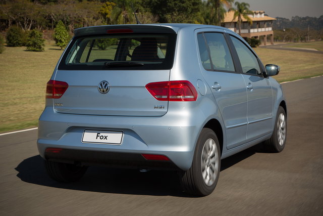 volkswagen fox 2015 03