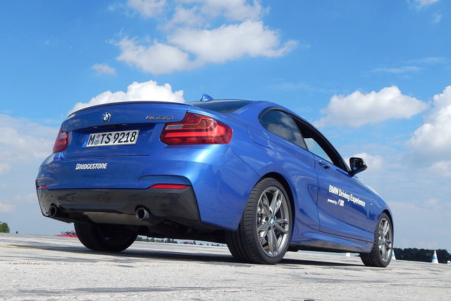 bmw bridgestone pneumatici 16