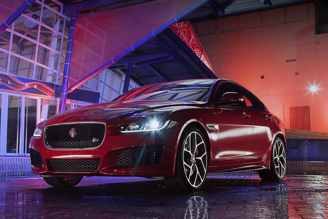 jaguar xe 2015 12