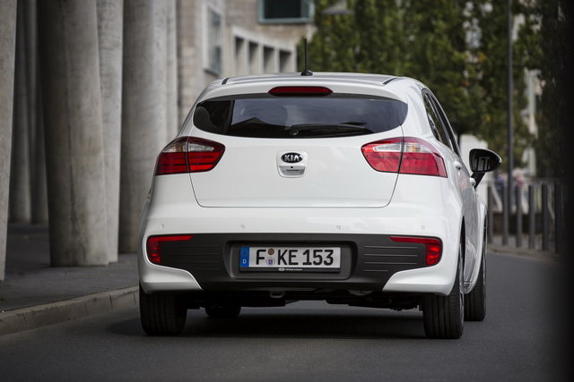 kia rio 2015 restyling 13