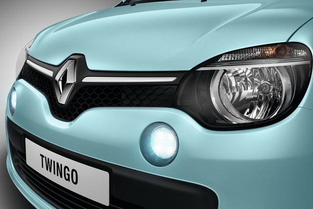 renault twingo 2015 11 0