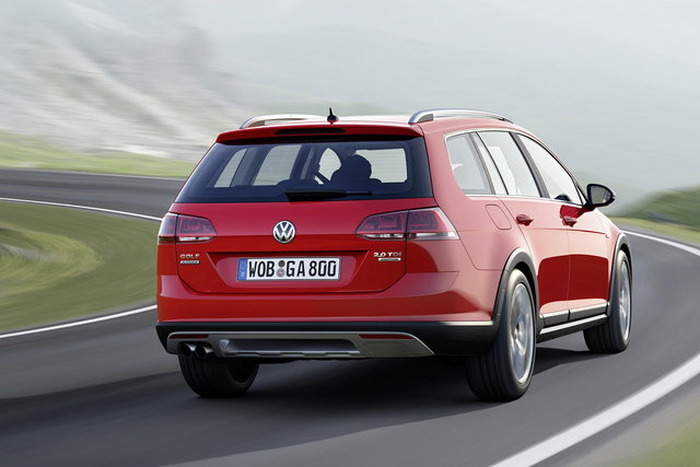 volkswagen golf alltrack 1