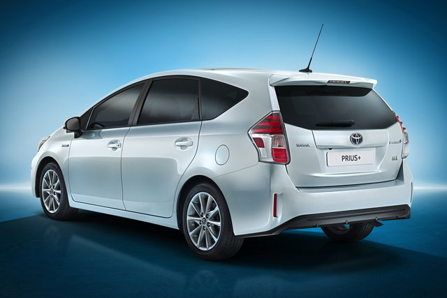 toyota prius plus restyling 2014 5