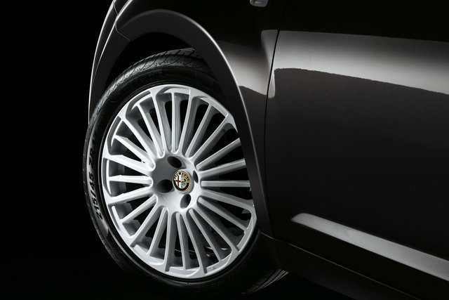alfa romeo mito junior 2014 08