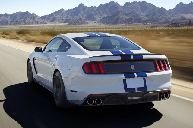 ford mustang shelby gt350 2015 3