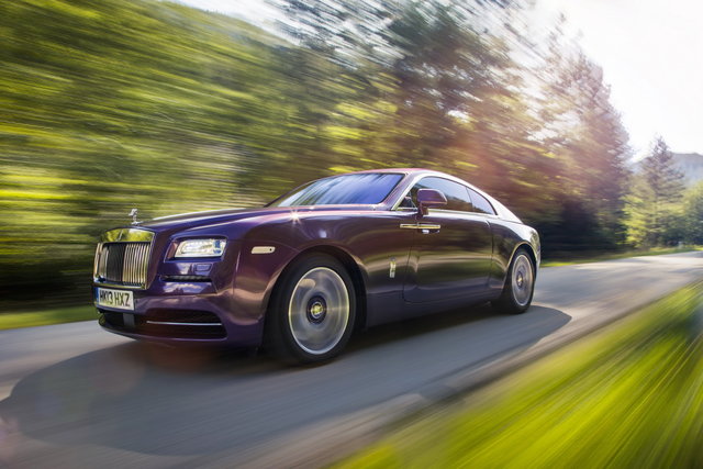 rolls royce ghost wraith 1
