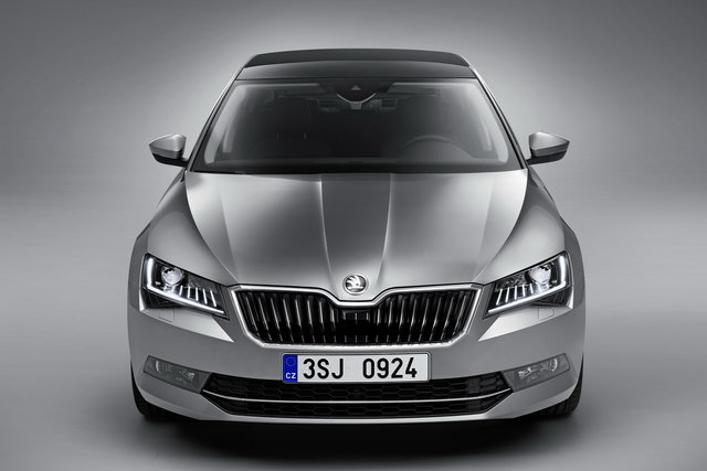 skoda superb 2015 05