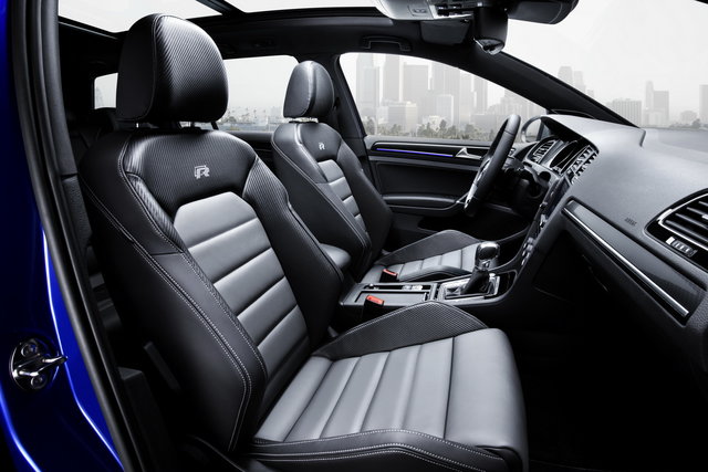 volkswagen golf r variant 1