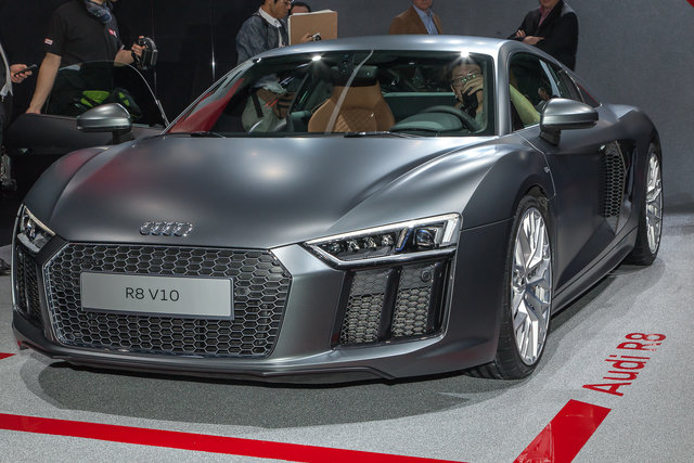 audi r8 v10 5