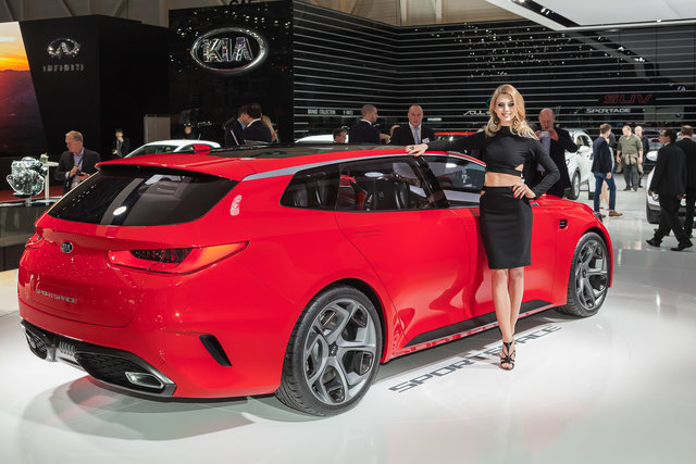 kia sportspace 1